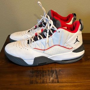 Jordan Loyal Basketball Shoe